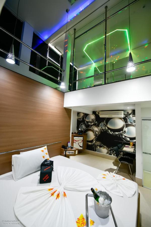 ריבייראו פרטו Motel La Folia מראה חיצוני תמונה