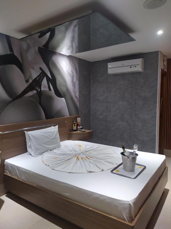 ריבייראו פרטו Motel La Folia מראה חיצוני תמונה