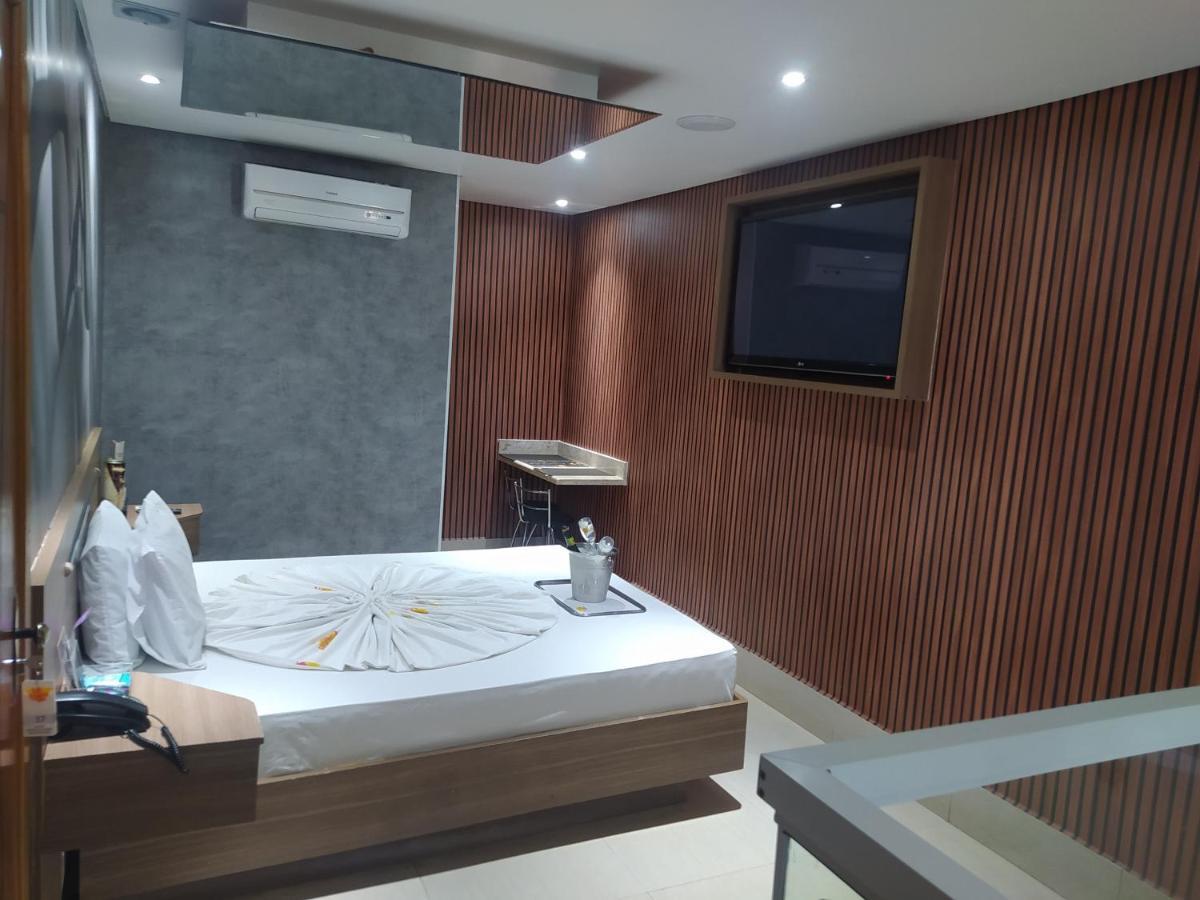 ריבייראו פרטו Motel La Folia מראה חיצוני תמונה