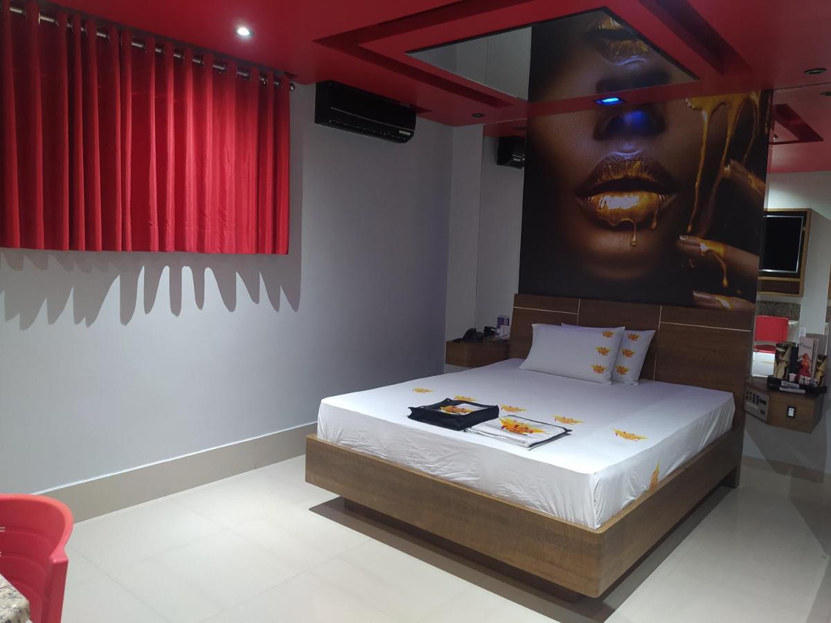 ריבייראו פרטו Motel La Folia מראה חיצוני תמונה