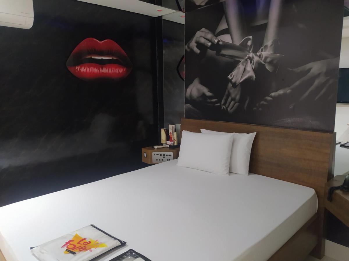 ריבייראו פרטו Motel La Folia מראה חיצוני תמונה