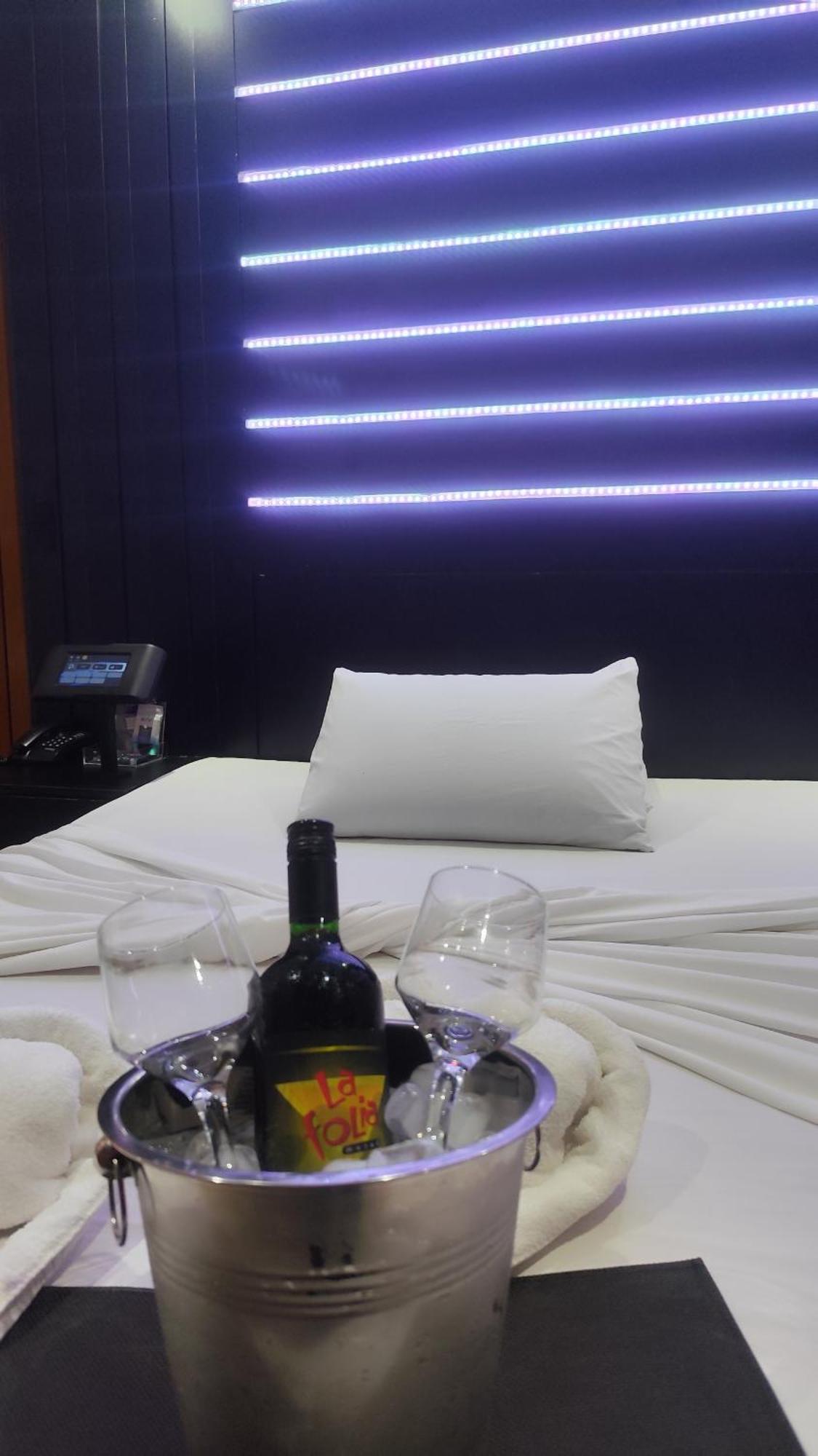 ריבייראו פרטו Motel La Folia מראה חיצוני תמונה